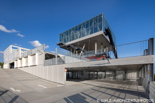 ZWECK_PH_iLive_04_HD_MW